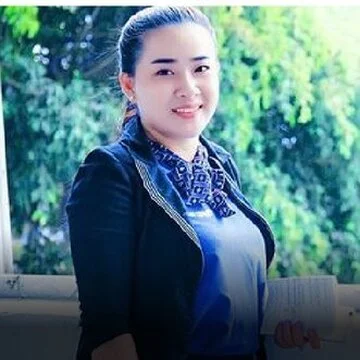 Bà: Cao Thị Hương Giang